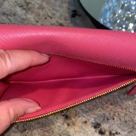 Prada Envelope wallet - Picture 8 of 16